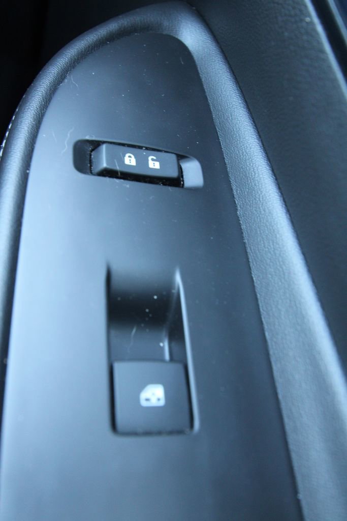 Used 2018 Buick Encore Preferred image 23