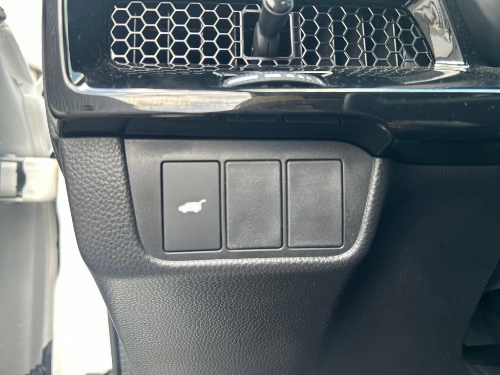 Used 2026 Honda CR-V EX-L image 18