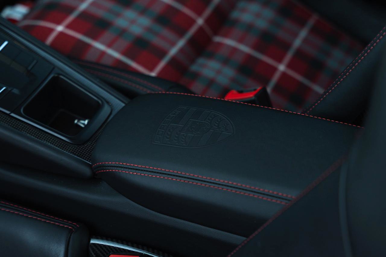 Used 2019 Porsche 911 GT3 image 35