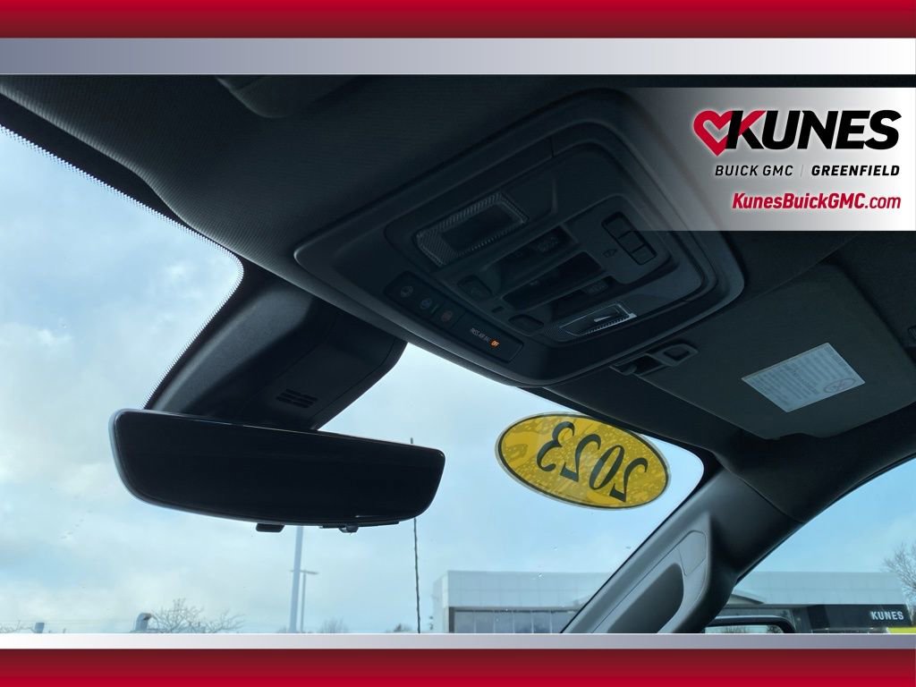 Used 2023 GMC Sierra 3500 Denali w/ Denali Black Diamond Edition image 28