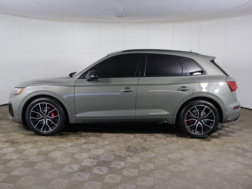 Used 2023 Audi SQ5 Prestige w/ Prestige Package image 16