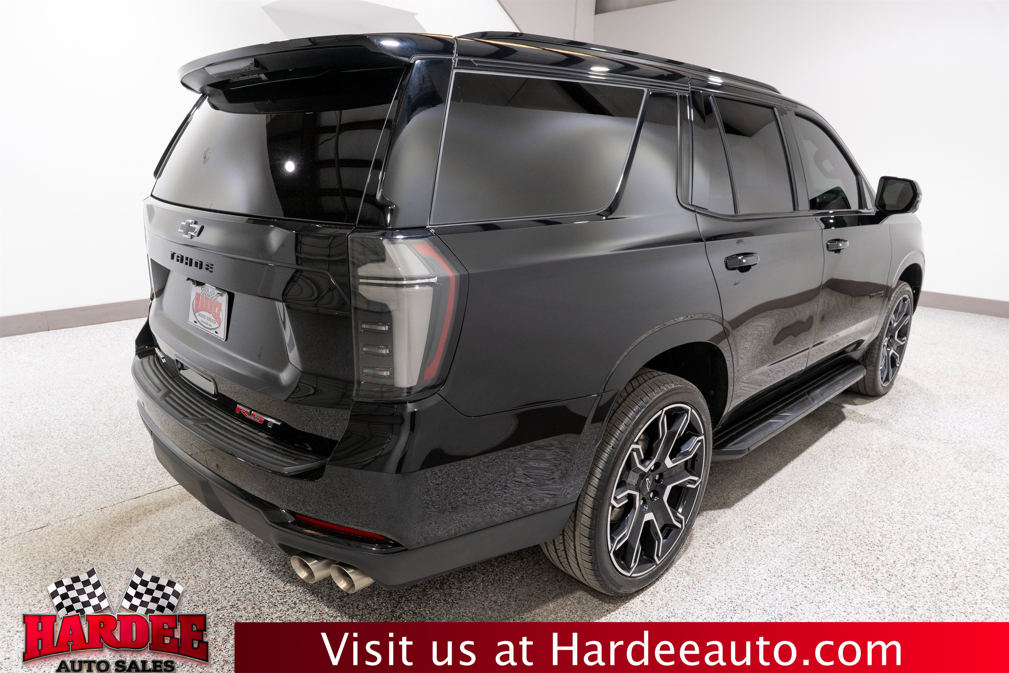 Used 2026 Chevrolet Tahoe RST w/ RST Capability Package AWD/4WD image 5