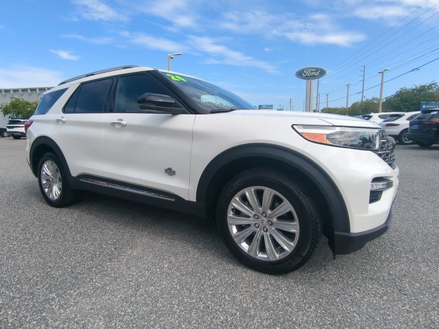 Certified 2024 Ford Explorer King Ranch w/ Technology Package AWD/4WD image 2