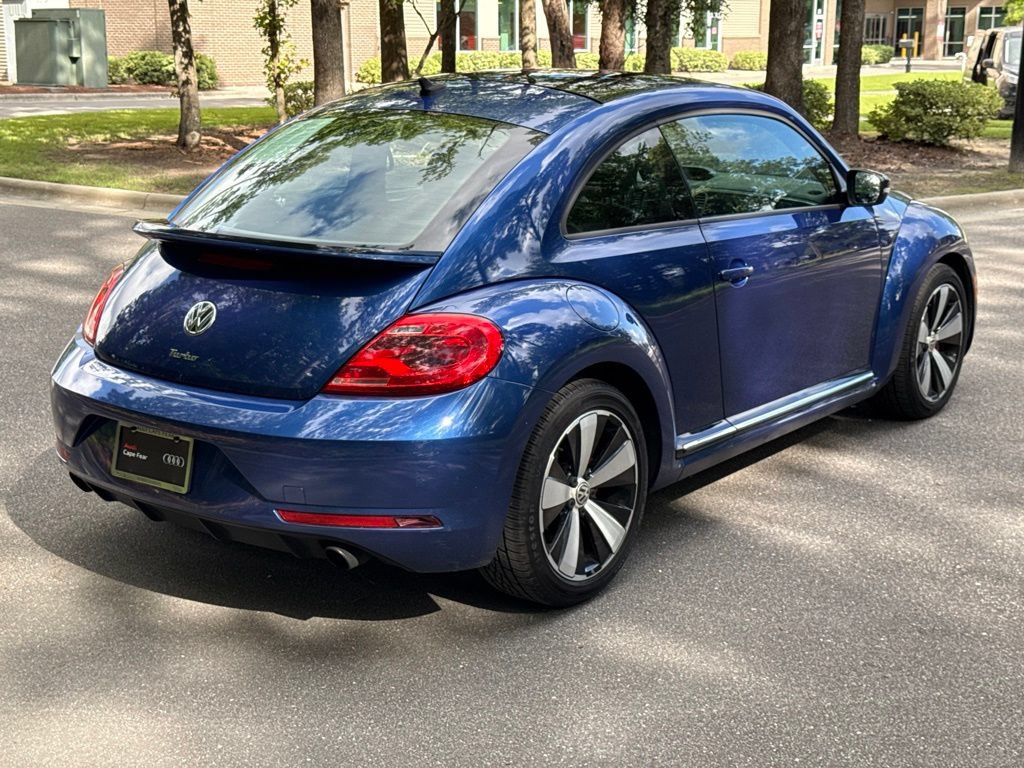Used 2013 Volkswagen Beetle R-Line FWD image 7