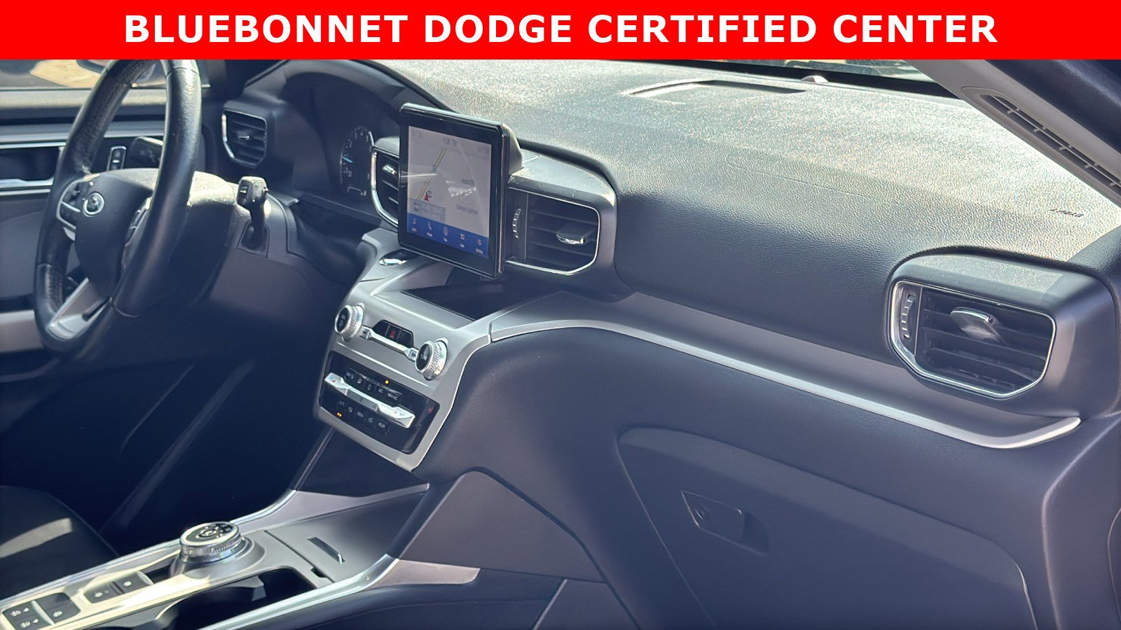 Used 2022 Ford Explorer XLT w/ Equipment Group 202A image 28