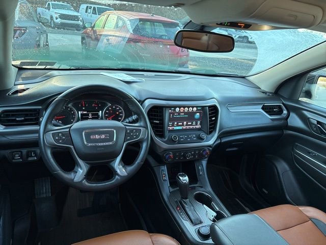 Used 2018 GMC Acadia SLT w/ LPO, Cargo Package image 11