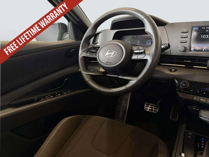 Used 2025 Hyundai Elantra Sport FWD image 21