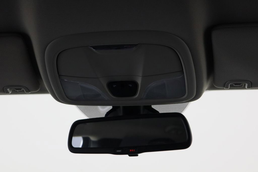 Used 2018 Jeep Cherokee Latitude Plus FWD image 25
