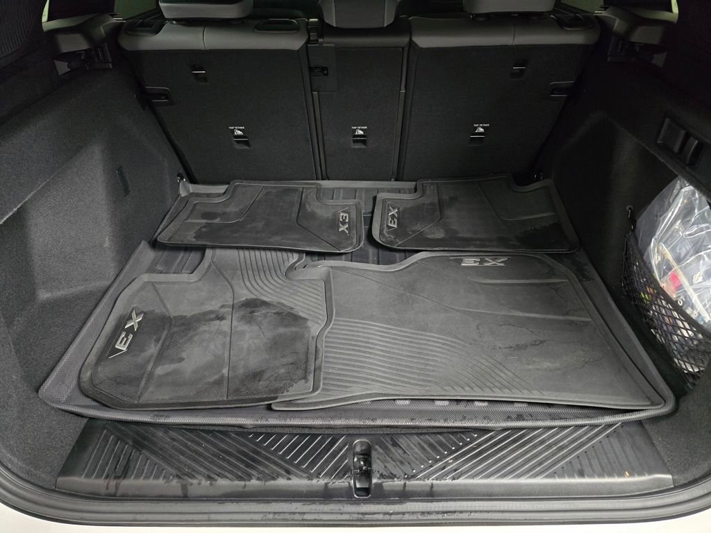 Certified 2025 BMW X3 xDrive30i w/ Premium Package image 11