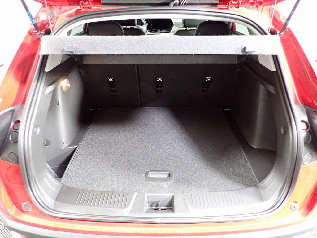 New 2026 Chevrolet Trax LT w/ LT Convenience Package image 14