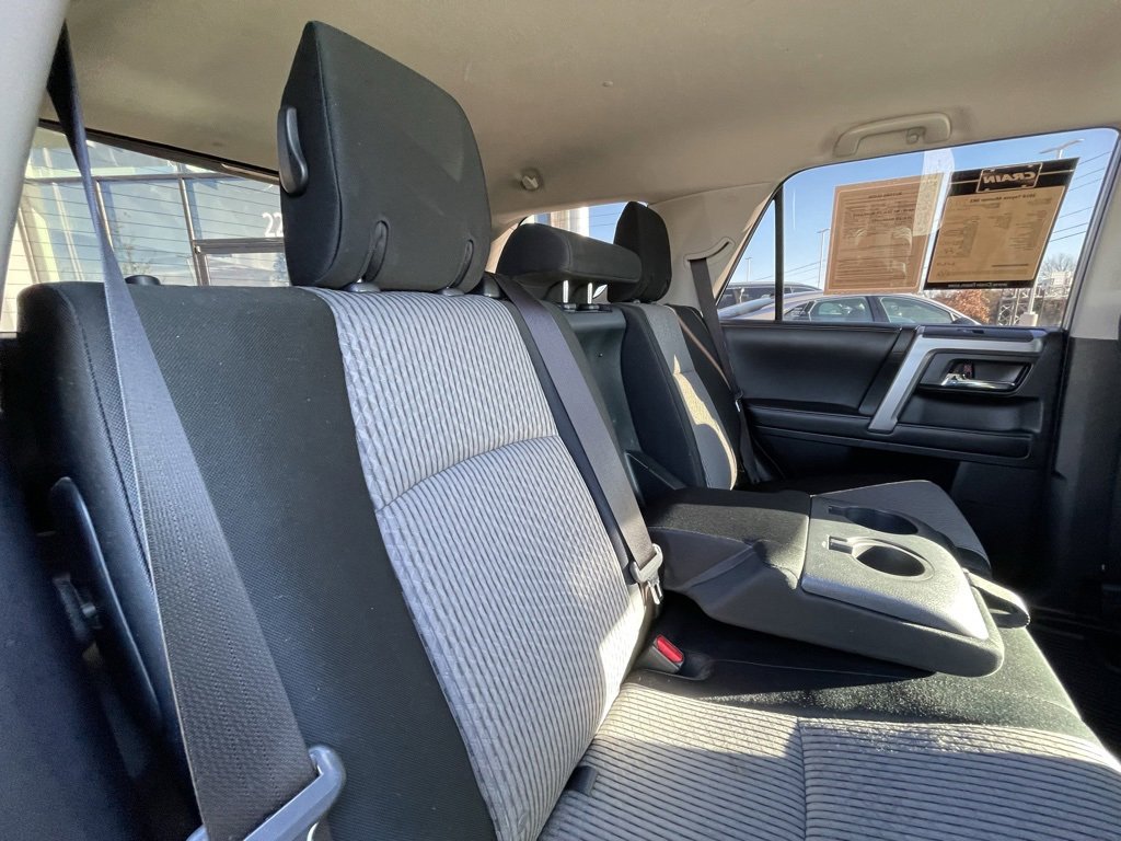 Used 2018 Toyota 4Runner SR5 image 27