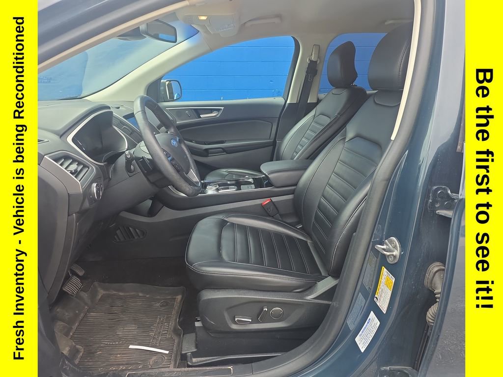 Used 2019 Ford Edge SEL w/ Equipment Group 201A AWD/4WD image 9