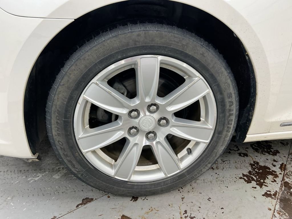 Used 2012 Buick LaCrosse Leather image 26