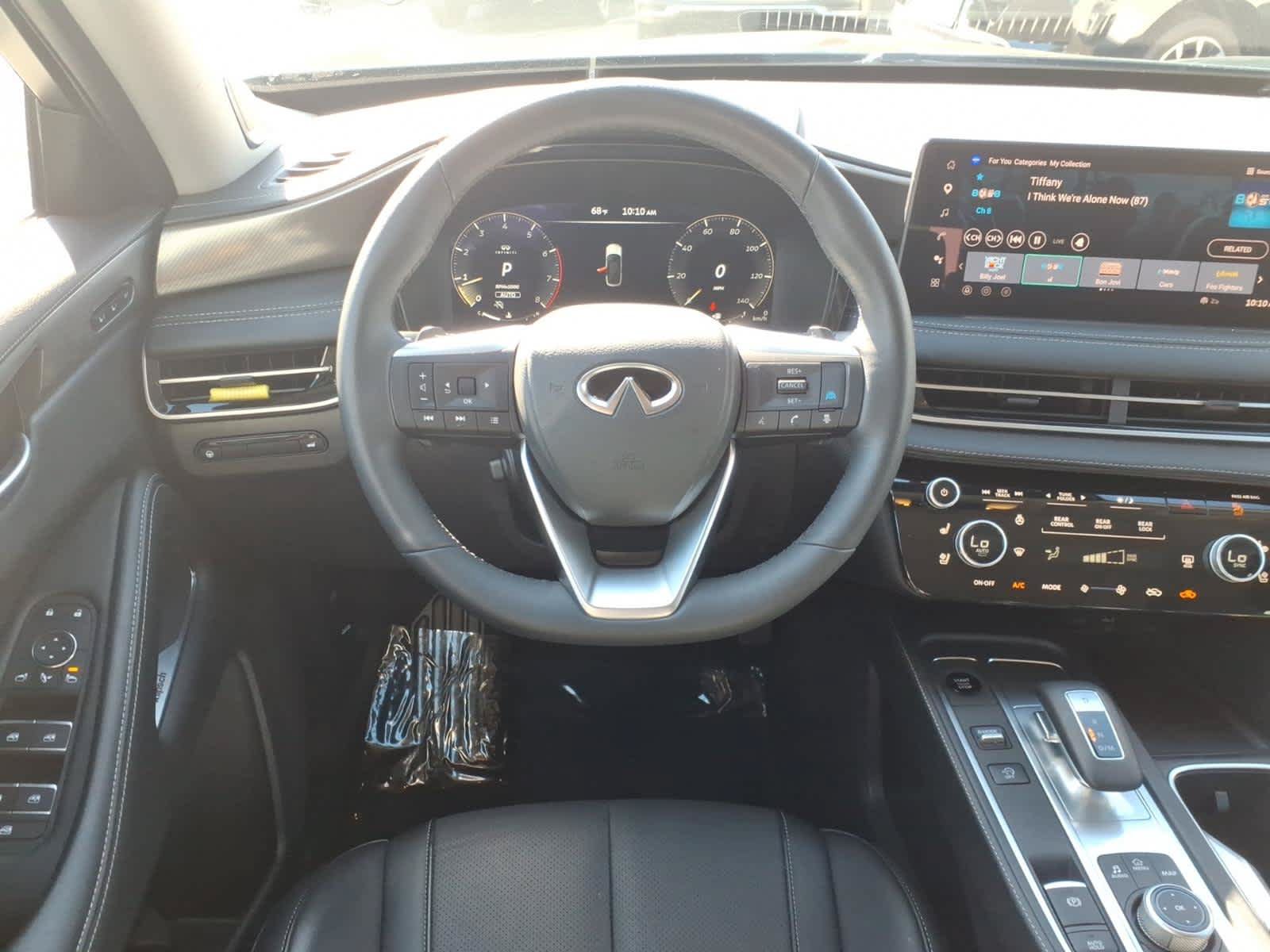 Certified 2026 INFINITI QX60 Luxe w/ Cargo Package AWD/4WD image 15