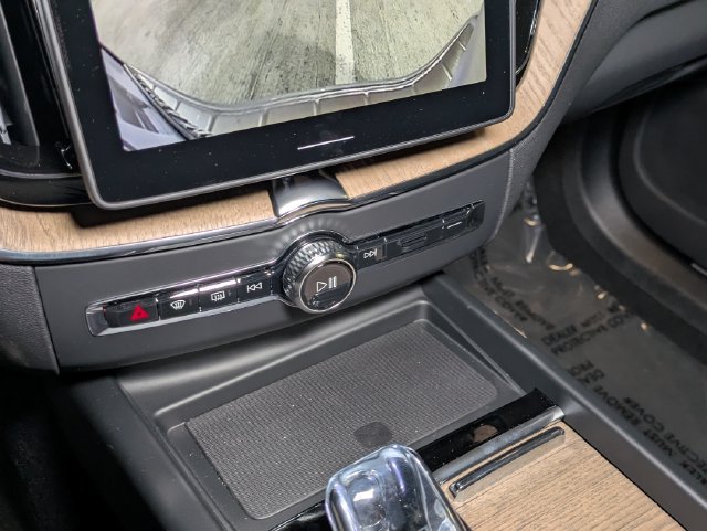 New 2026 Volvo XC60 B5 Plus w/ Climate Package AWD/4WD image 23