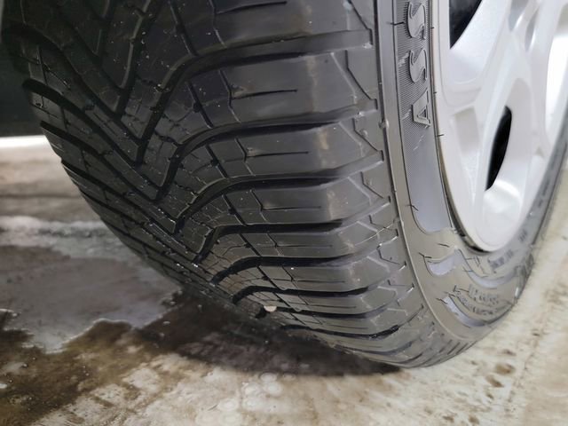 Used 2017 Ford Escape S FWD image 11