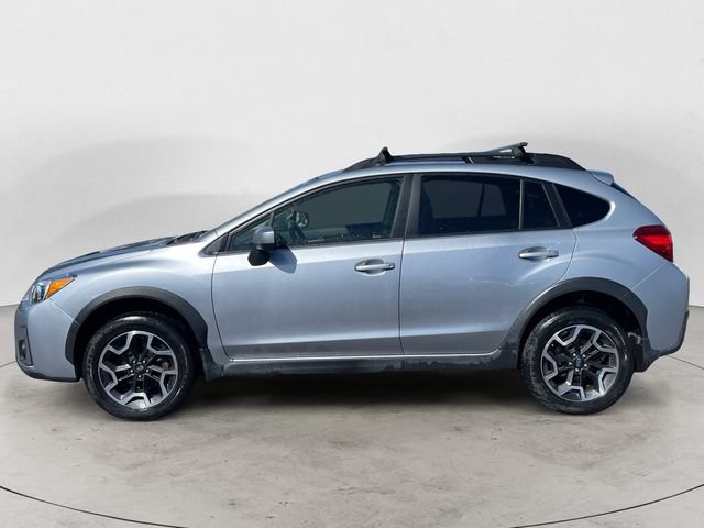 Used 2017 Subaru Crosstrek 2.0i Premium w/ Popular Package #2 AWD/4WD image 2