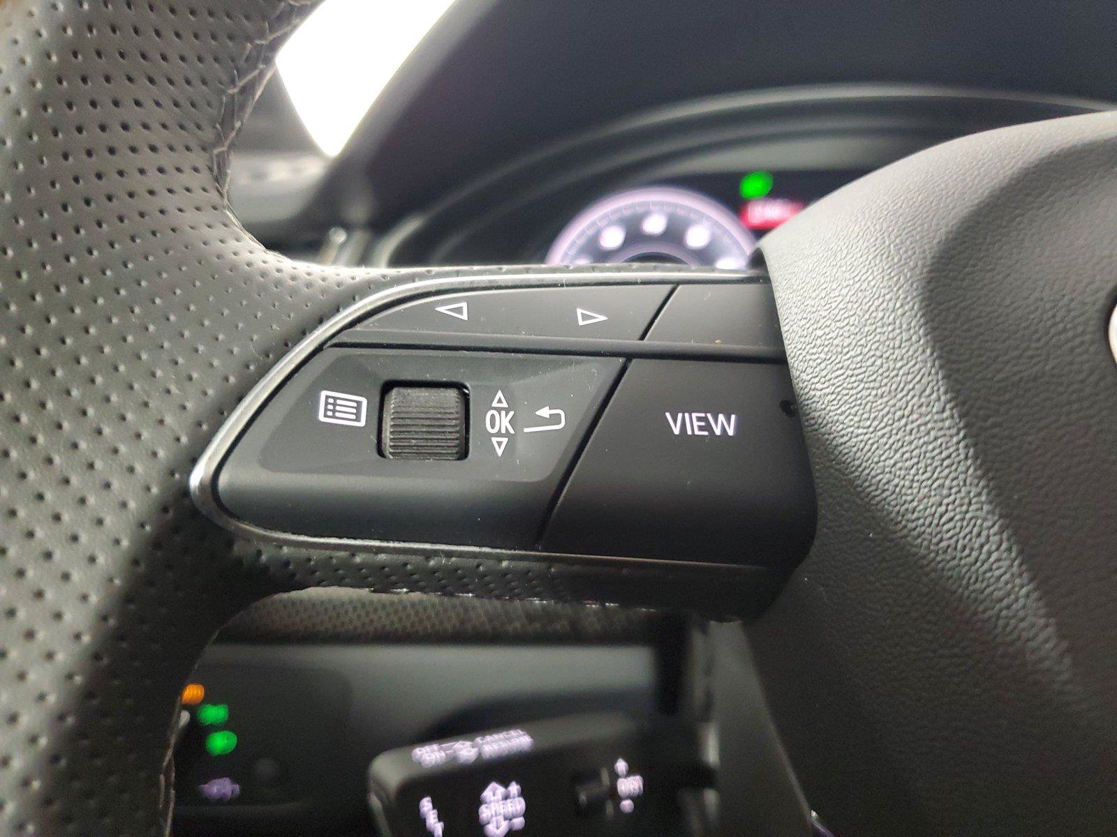Used 2024 Audi SQ5 Premium Plus AWD/4WD image 24