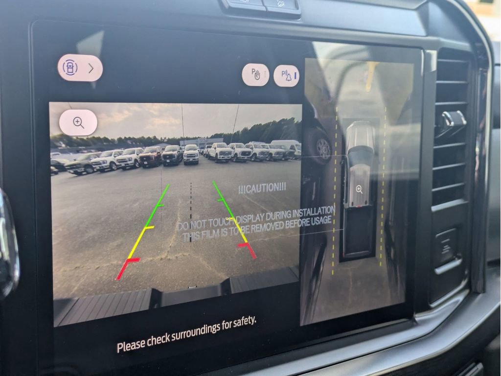 New 2026 Ford F250 Lariat w/ Black Appearance Package image 20