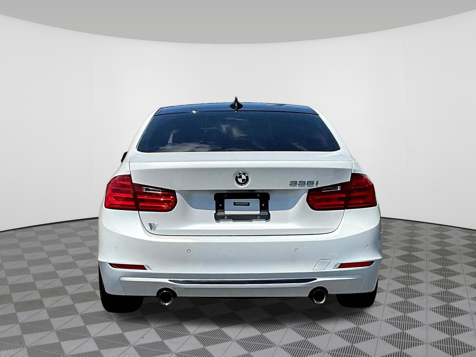 Used 2014 BMW 335i Sedan RWD image 5