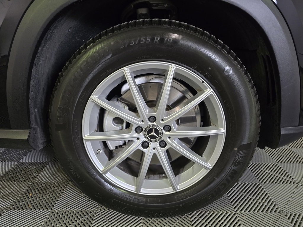 Used 2025 Mercedes-Benz GLE 350 4MATIC image 2