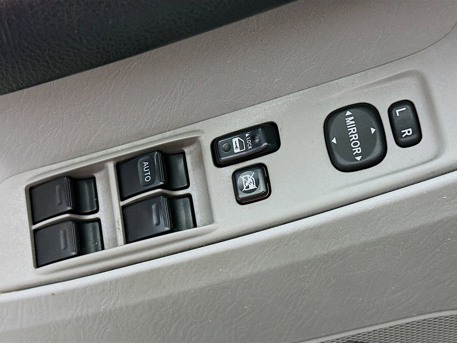 Used 2007 Toyota 4Runner Limited RWD image 16