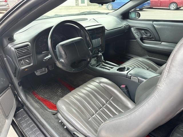 Used 1997 Chevrolet Camaro Z28 w/ Preferred Equipment Group 2 RWD image 5