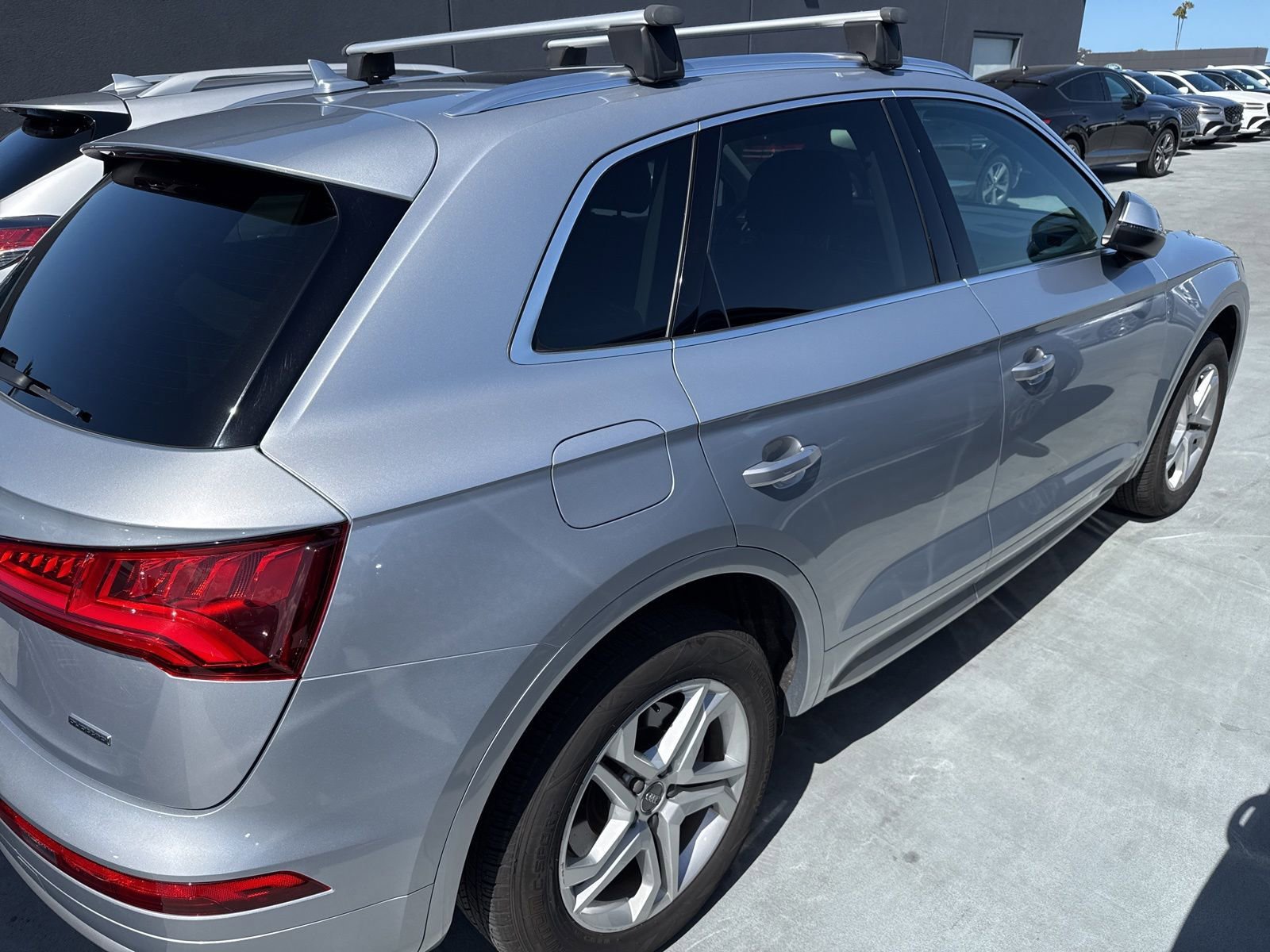 Used 2019 Audi Q5 2.0T Premium w/ Convenience Package AWD/4WD image 8