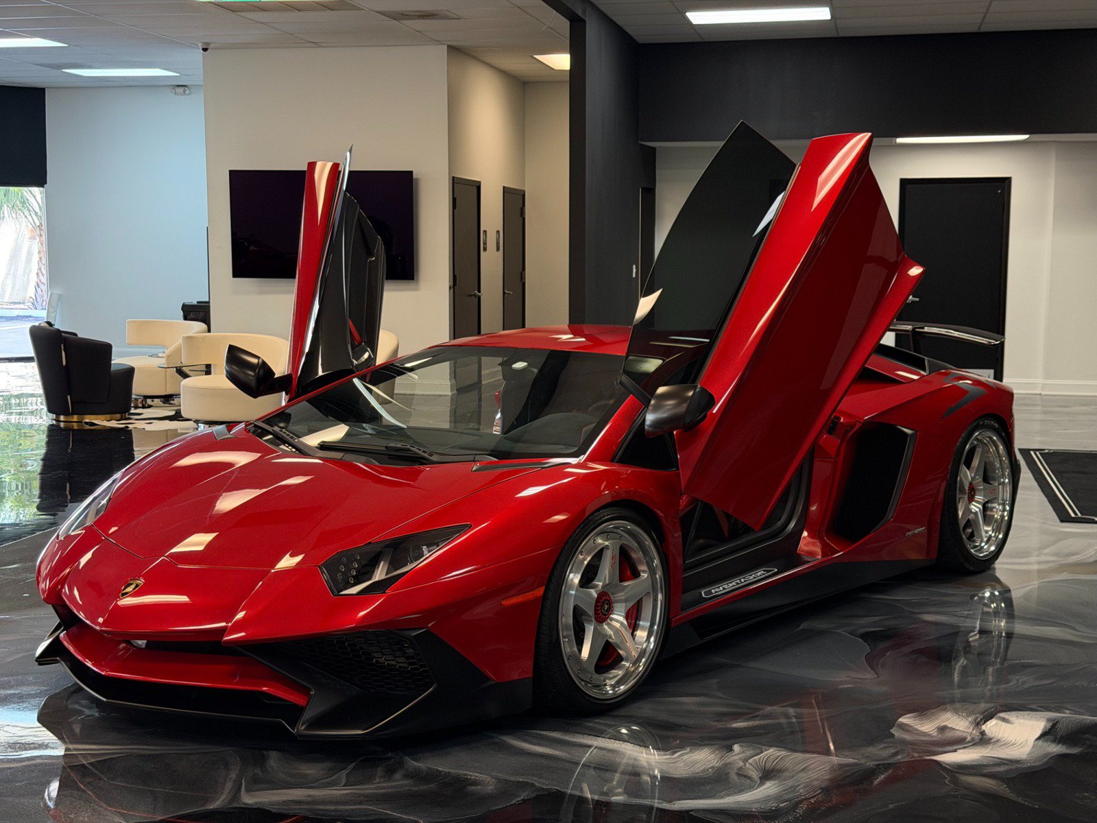 Used 2016 Lamborghini Aventador LP 750-4 Superveloce AWD/4WD image 4