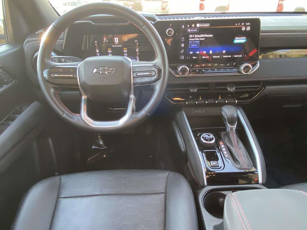 Used 2023 Chevrolet Colorado Z71 w/ Z71 Convenience Package 2 image 9