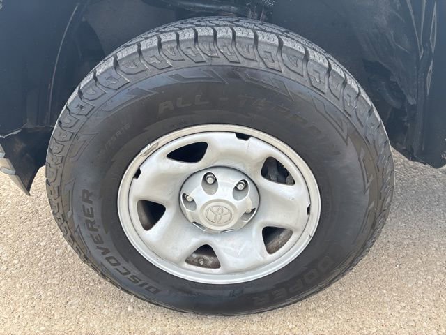 Used 2022 Toyota Tacoma SR image 14