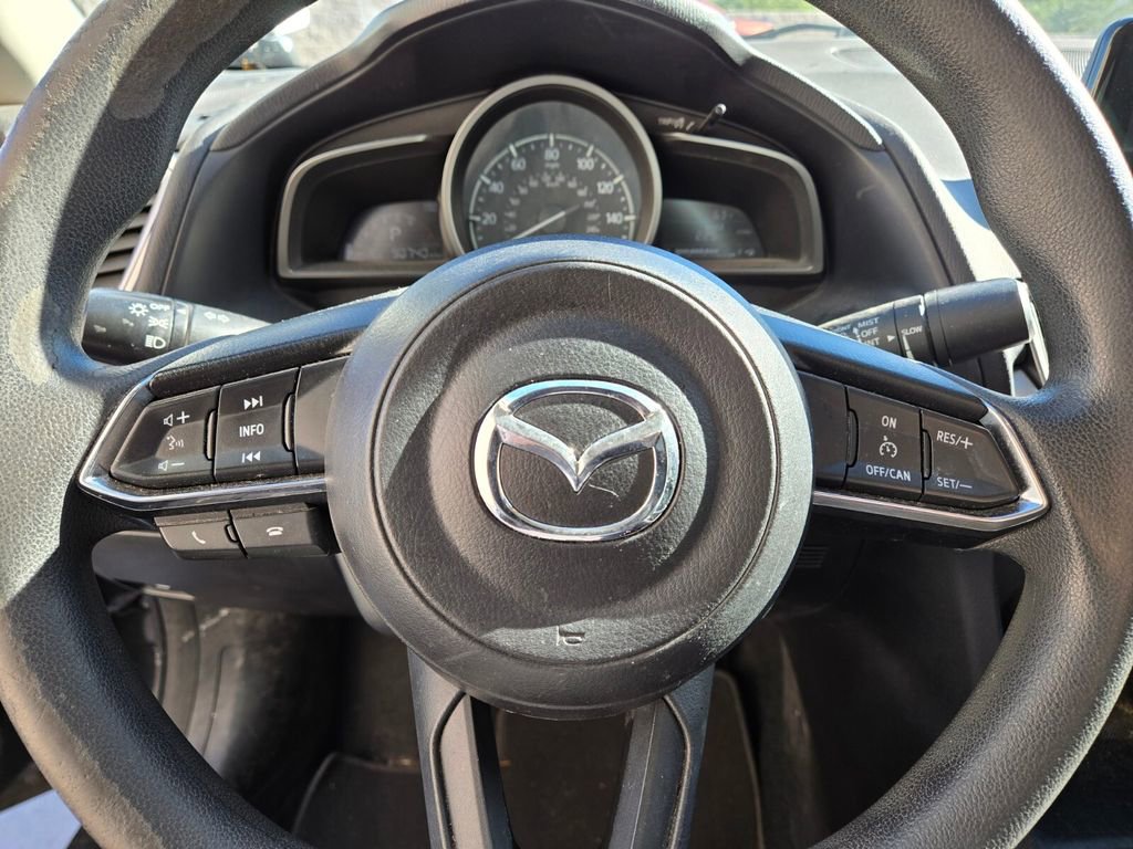 Used 2018 MAZDA MAZDA3 Sport image 9