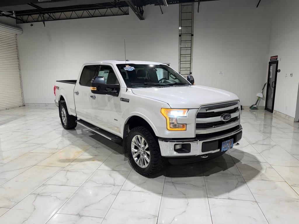 Used 2016 Ford F150 Lariat w/ Equipment Group 502A Luxury AWD/4WD image 3