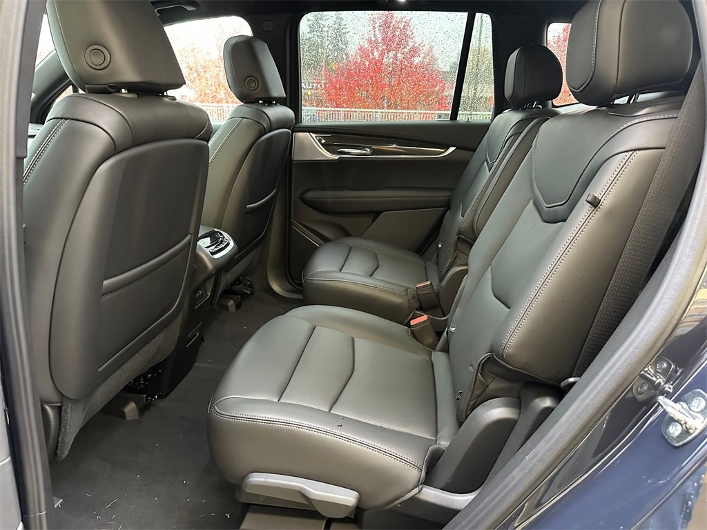 New 2025 Cadillac XT6 Sport w/ Technology Package image 15