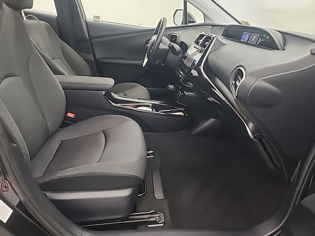 Used 2016 Toyota Prius Three w/ Advanced Technology Package FWD image 15
