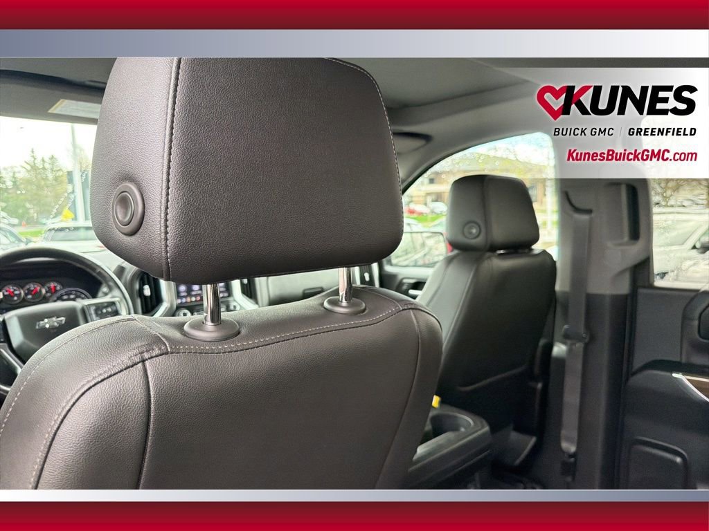 Used 2020 Chevrolet Silverado 1500 RST AWD/4WD image 37