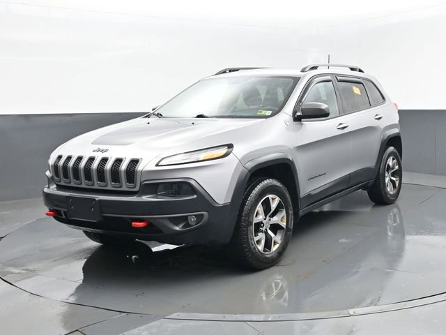 Used 2016 Jeep Cherokee Trailhawk image 20