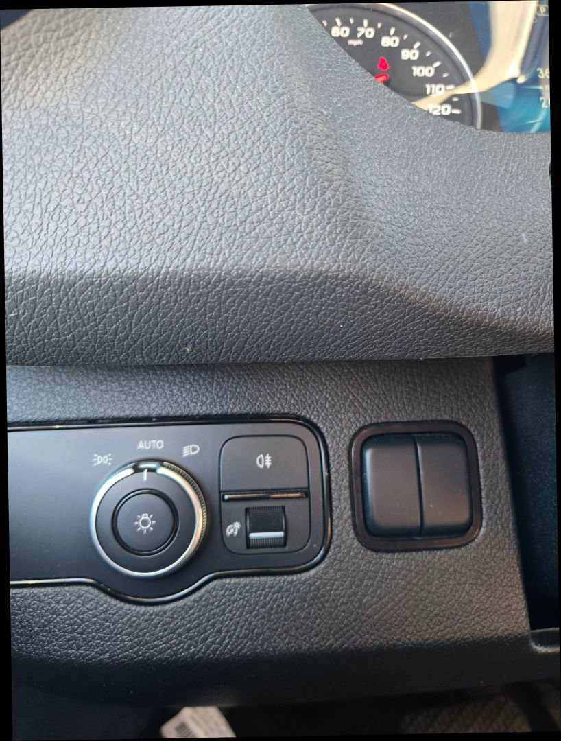 Used 2021 Mercedes-Benz Sprinter 3500 w/ Premium Package image 28