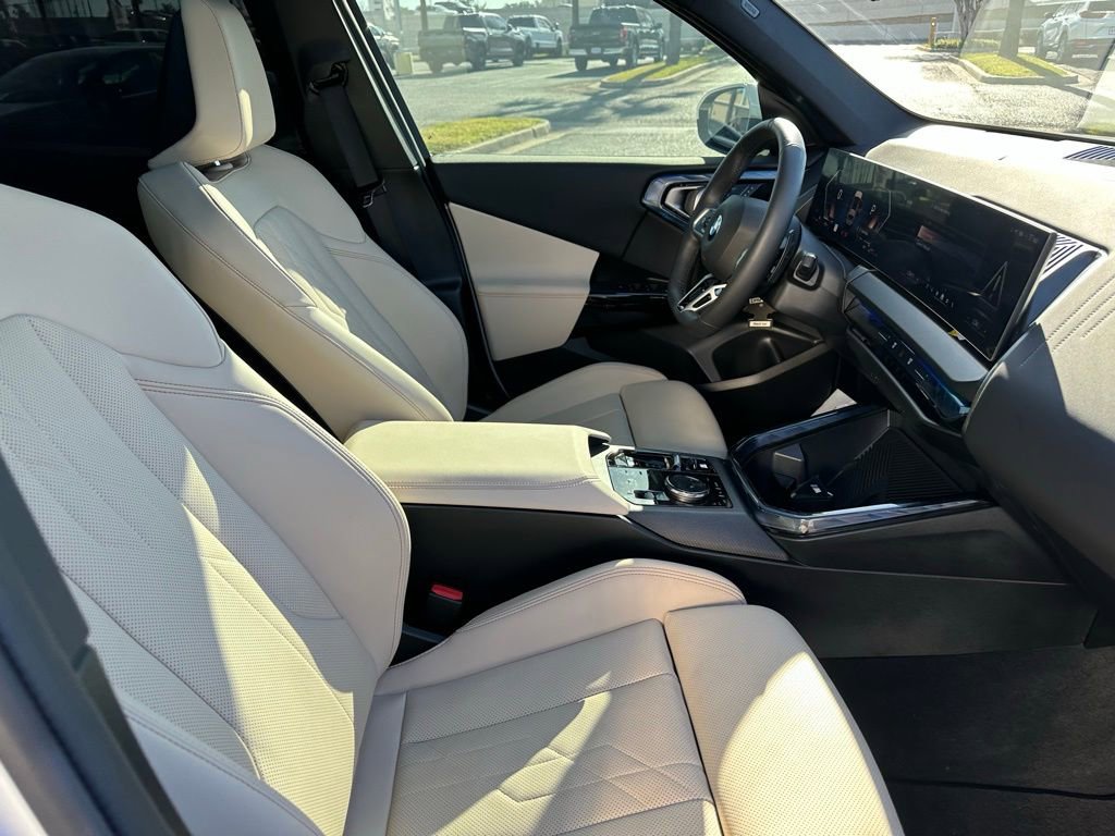 Used 2026 BMW X3 xDrive30 w/ M Sport Package image 23