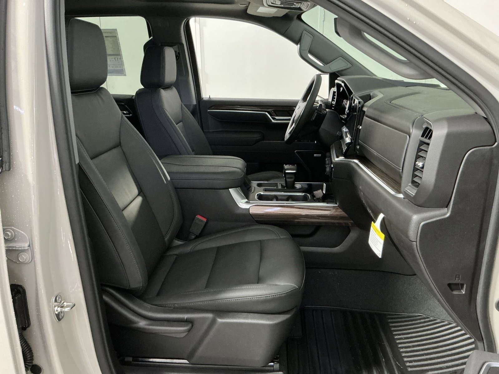 New 2026 Chevrolet Silverado 1500 RST w/ Safety Package AWD/4WD image 34