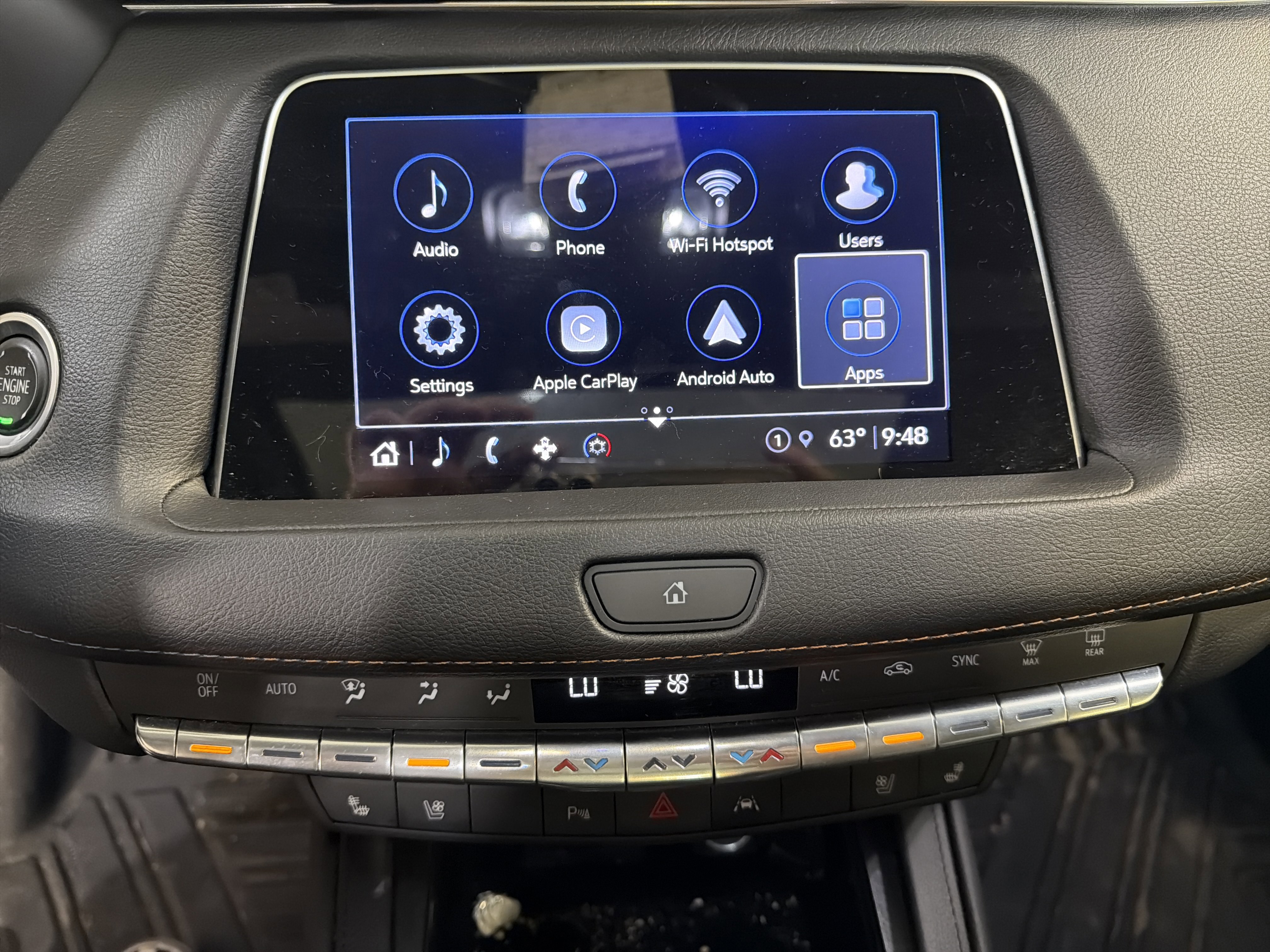 Used 2023 Cadillac XT4 Sport FWD image 16