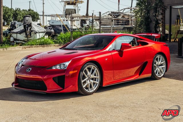 Used 2012 Lexus LFA RWD image 6