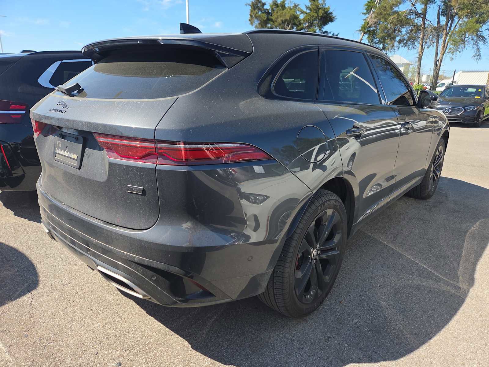 Used 2026 Jaguar F-PACE R-Dynamic S image 3