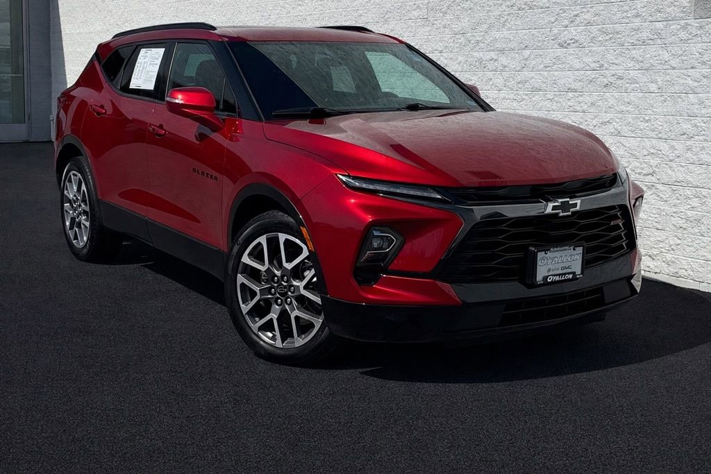Used 2023 Chevrolet Blazer RS image 1