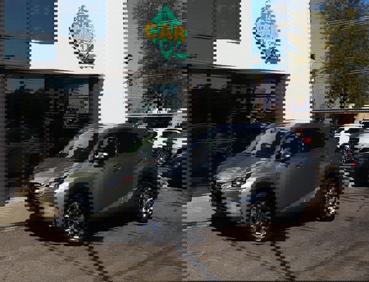 Used 2017 Lexus NX 200t FWD w/ Premium Package image 3