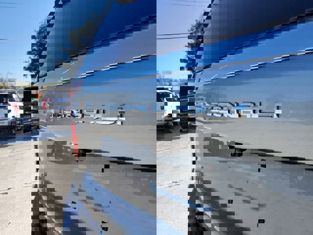 New 2026 GMC Yukon XL Denali w/ Sun & Power Step Package image 9