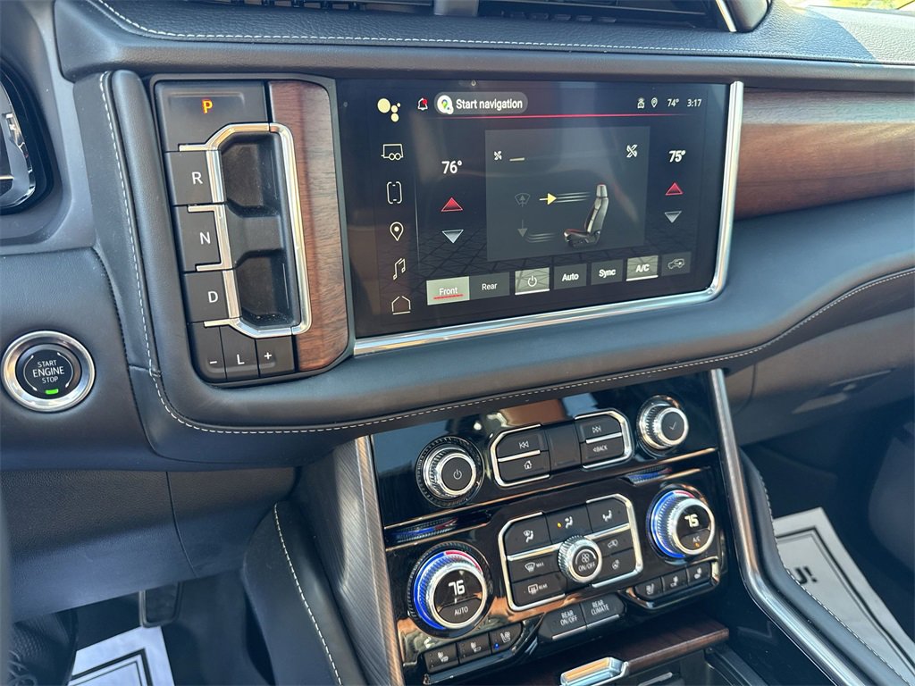 Used 2024 GMC Yukon XL Denali Ultimate image 20