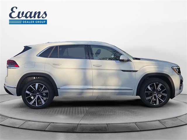 New 2026 Volkswagen Atlas Cross Sport SEL Premium R-Line image 6
