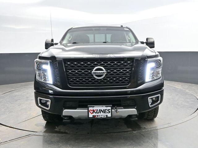 Used 2016 Nissan Titan PRO-4X w/ Pro-4x Convenience Package AWD/4WD image 2
