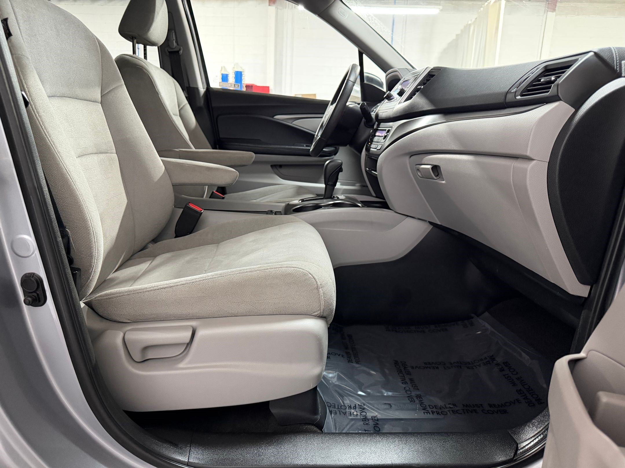 Used 2020 Honda Pilot LX image 25